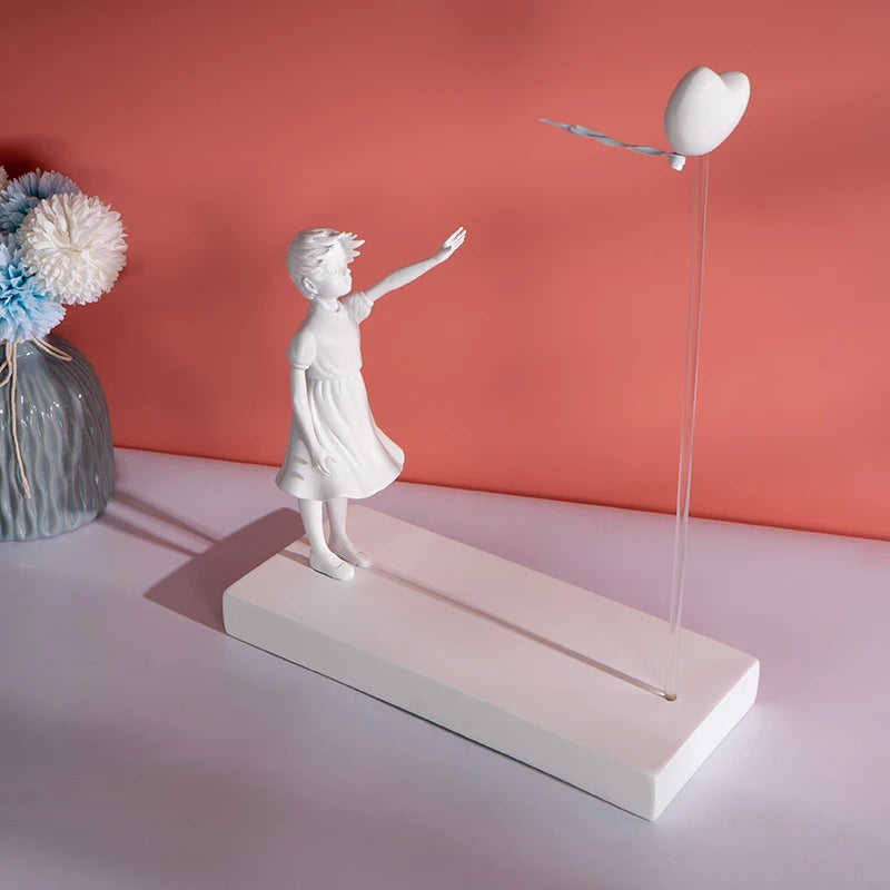 Heart Balloon Flying Girl Inspired By Banksy Artwork Modern Sculpture Home Decoration Statue Decoration Large Crafts Ornament