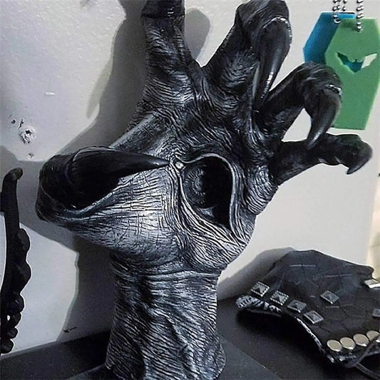 Demon Hand Wall Hanging Statues Devils Claw Hand Sculpture Gothic Decor, Halloween Wall Art Decorations For Living Room (Black A