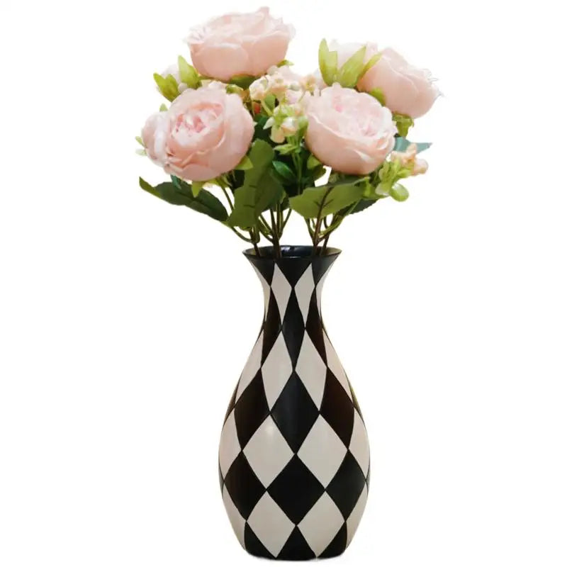 resin Striped Vase Black and White Stripes Flower Vase Unique Black and White Modern Flower Vase Home Furnishing Decoration
